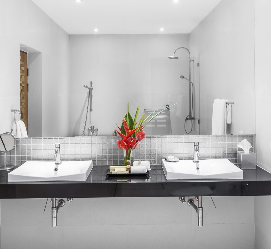 Two Bedroom Deluxe Apartment8