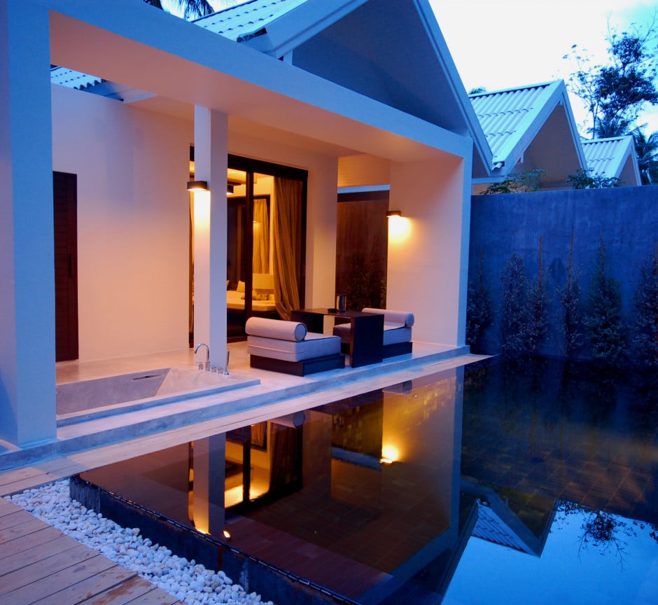 x2-samui-spa-pool-villa-suit-03